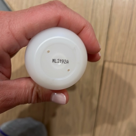 Beautycounter Countermatch Adaptive Moisture Lotion - Picture 3 of 4